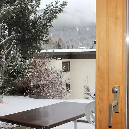 Haus Azalea * دافوس