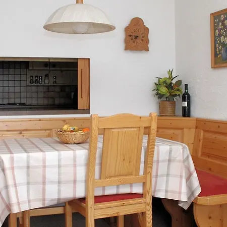 شقة Haus Azalea *