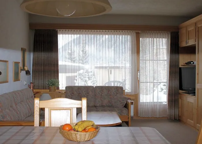 Haus Azalea Apartment *