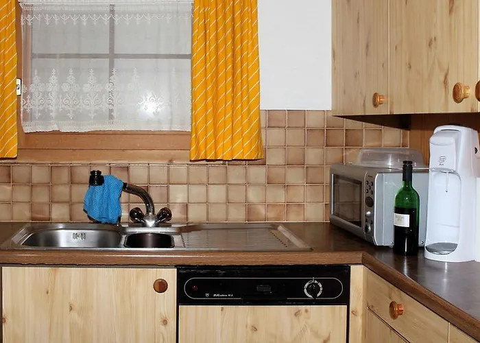 Haus Azalea Apartment